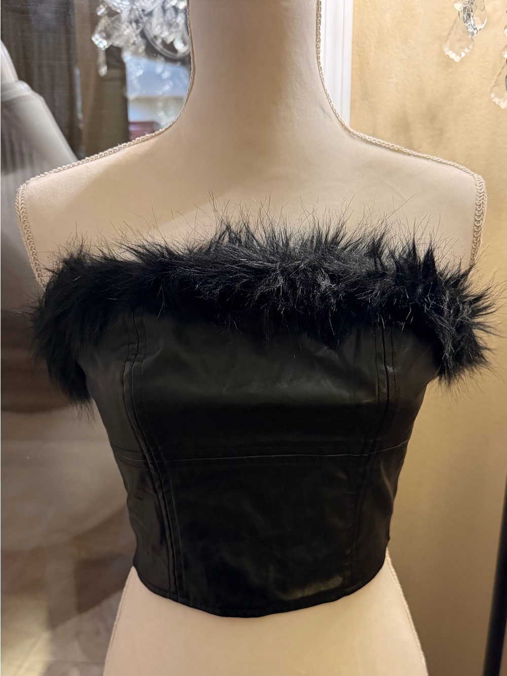 SHEIN Black Strapless Faux Fur Trim Leather-Look Bustier Top